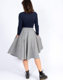 Viviene_back
